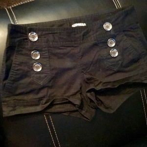 Express black button shorts❤️